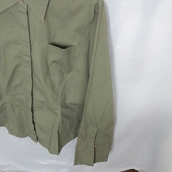 FAIR WEATHER WOMEN'S BASIC LONG SLEEVE BUTTON SHIRT - Picture 4 of 4